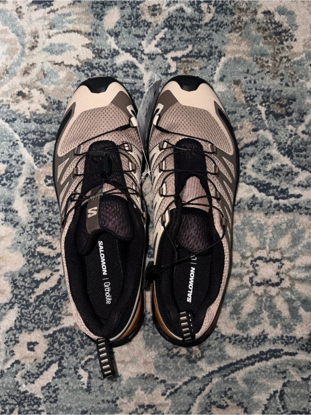 Salomon Men's Trail Running Shoes - Beige & Black Size 9.5